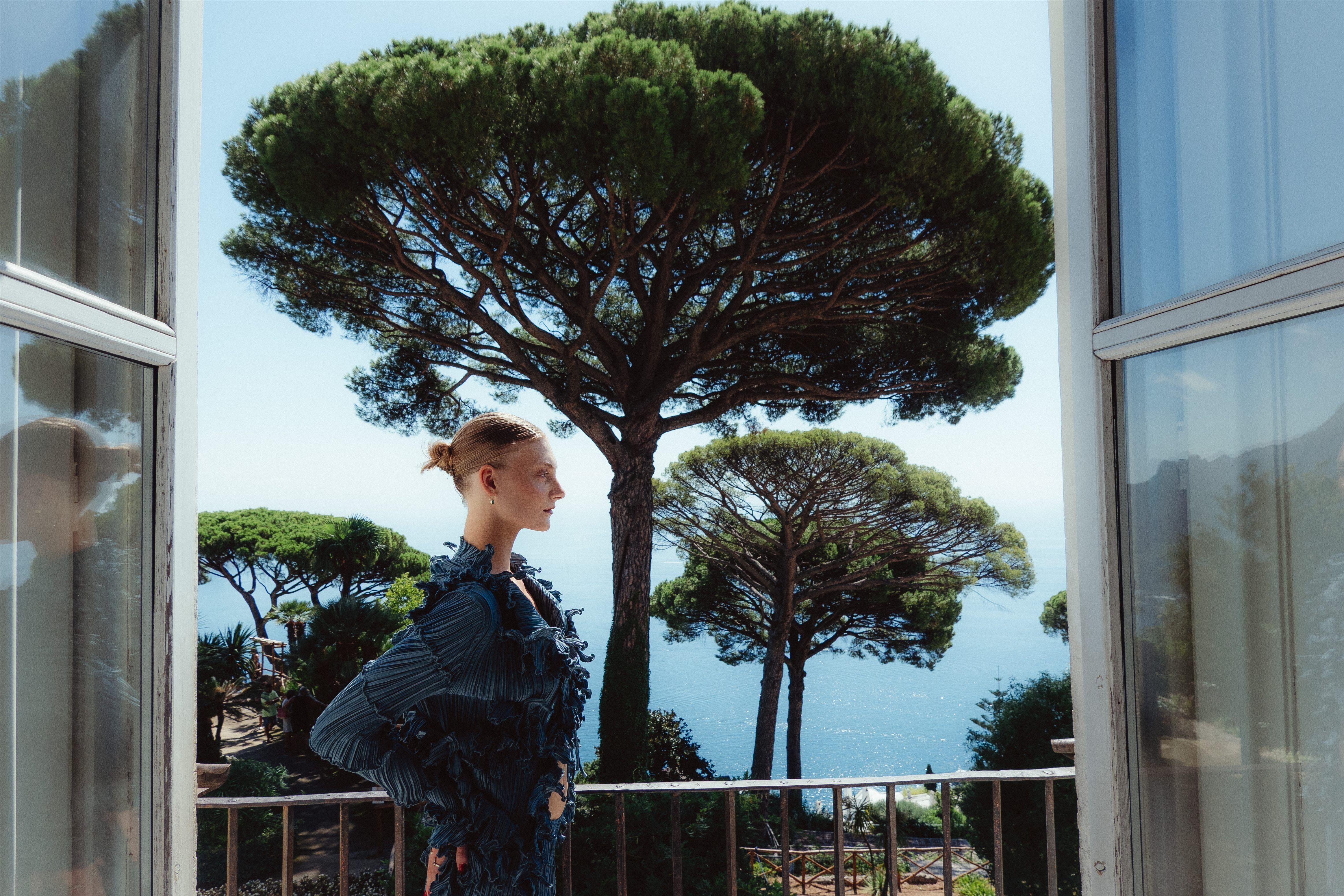 Fashion photograph by Yiannis Spanos